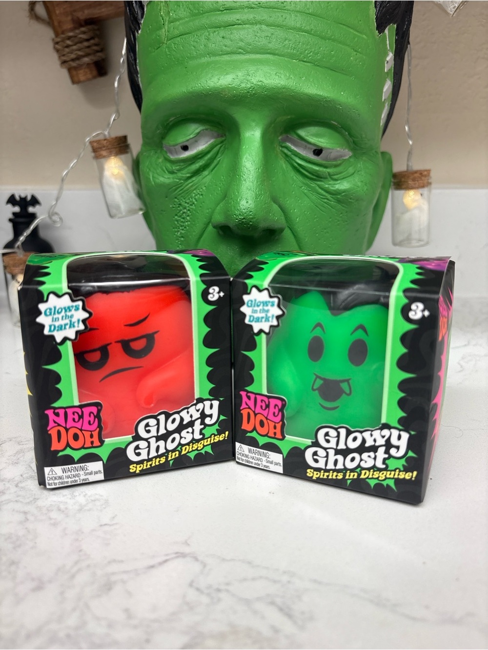 Nee Doh 🎃 Halloween Ed Glowy Ghost Kids Toy - Green or Red (Glows in the Dark)